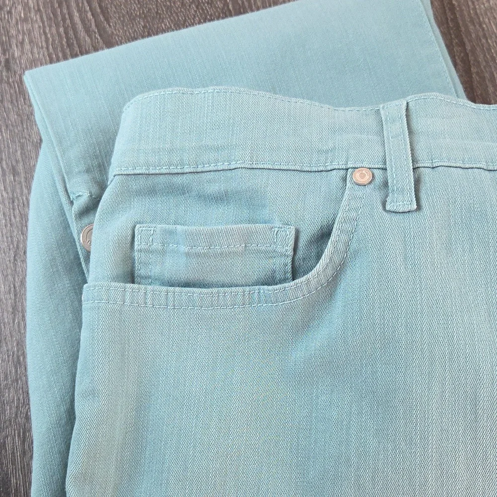 Code Bleu Womans 22W Capri Teal Button-Accent Classic Rise Tummy Pannel - Picture 5 of 16
